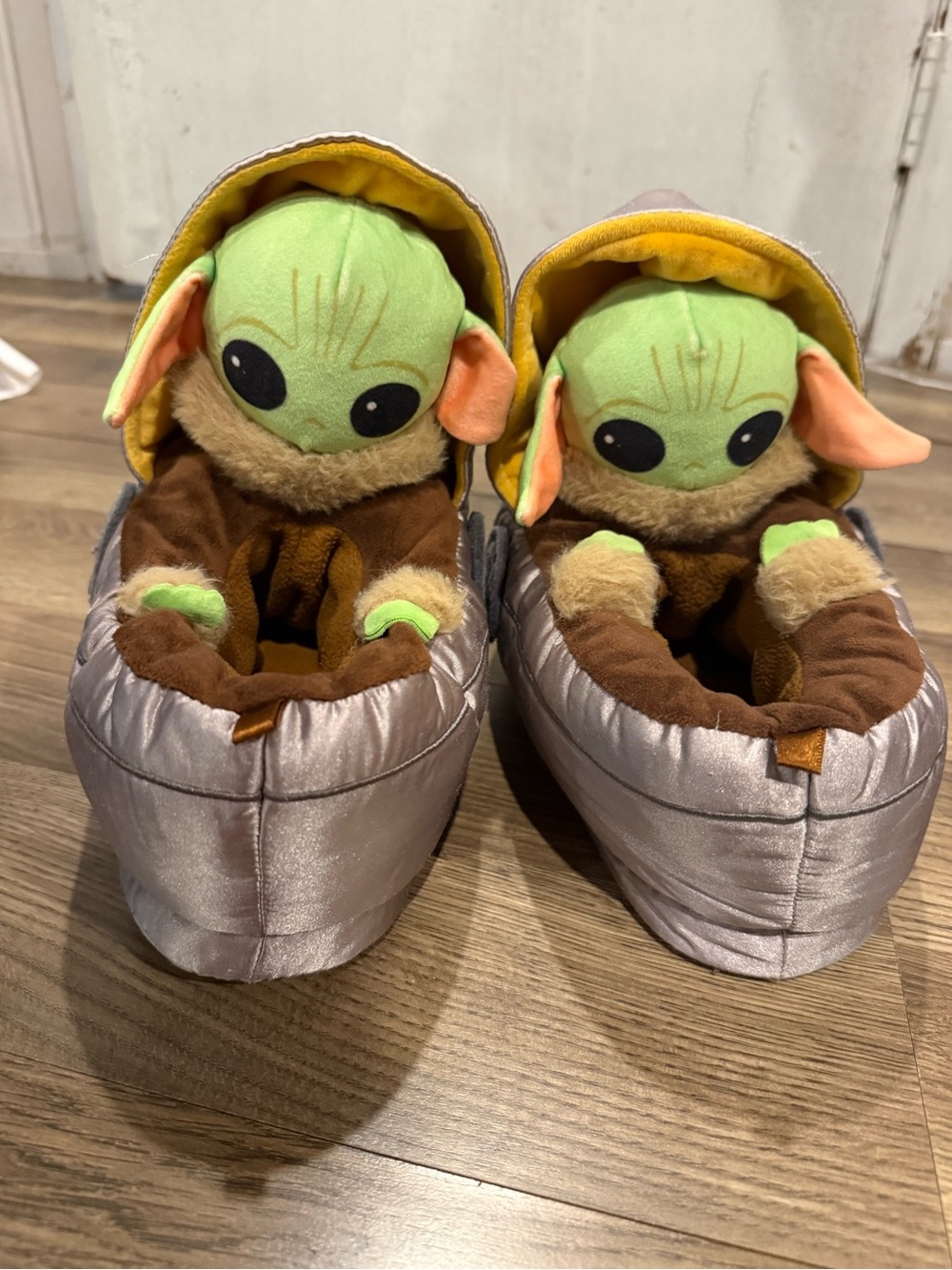 GAP Star Wars Grogu Plush Slippers - Green & Brown